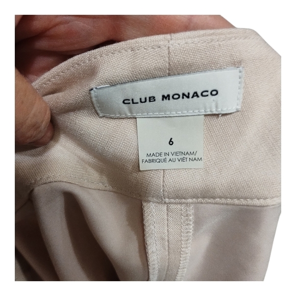 Club Monaco Women's Blush Shorts - Picture 3 of 7